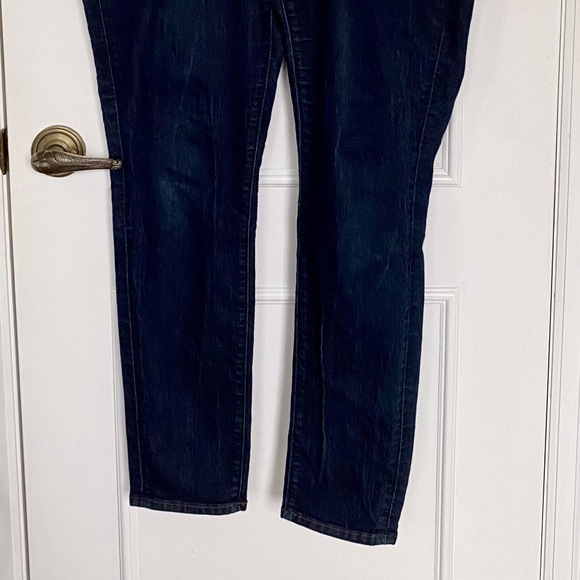 Ann Taylor Loft Dark Denim Curvy Skinny Jeans - Picture 3 of 8